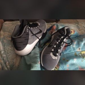 nike basketball shoes